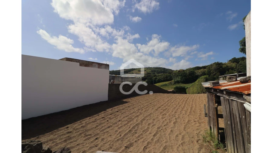 Terreno para Venda em Ribeira Chã Foto 5