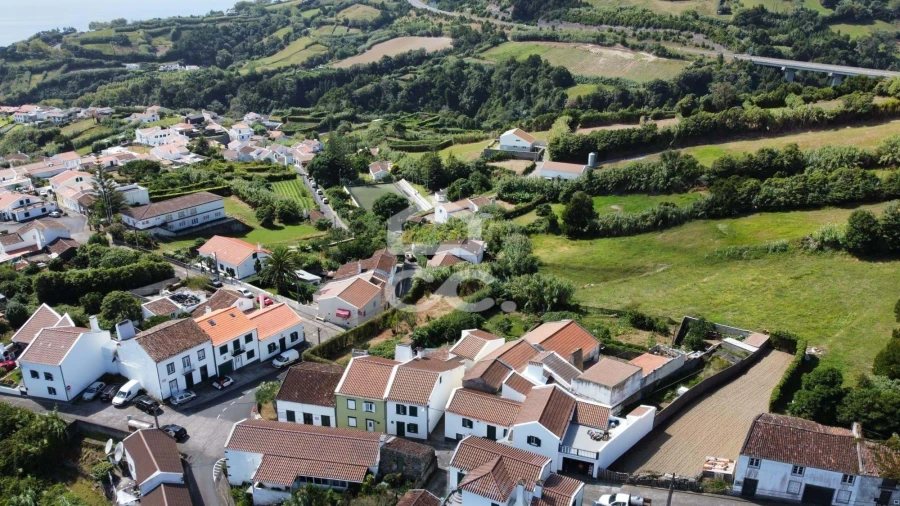 Terreno para Venda em Ribeira Chã Foto 7
