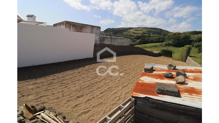 Terreno para Venda em Ribeira Chã Foto 6