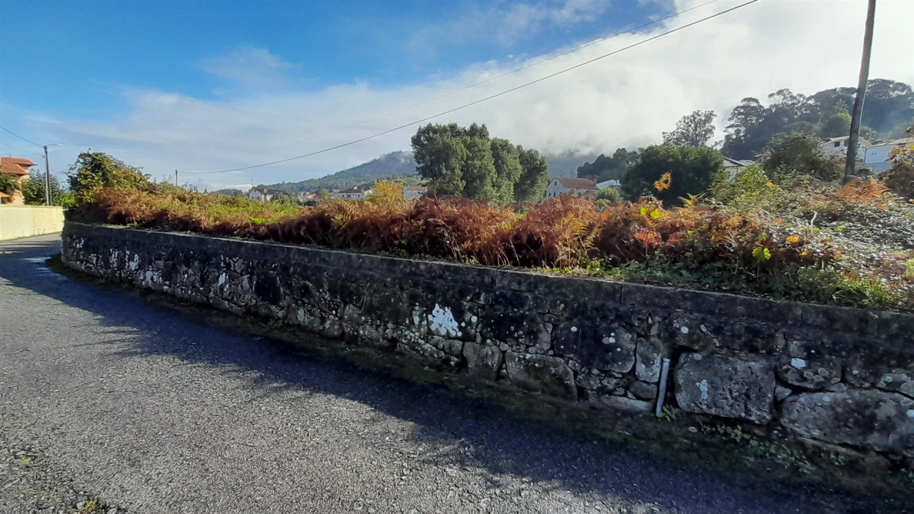 Terreno para Venda em Lanhelas Foto 5
