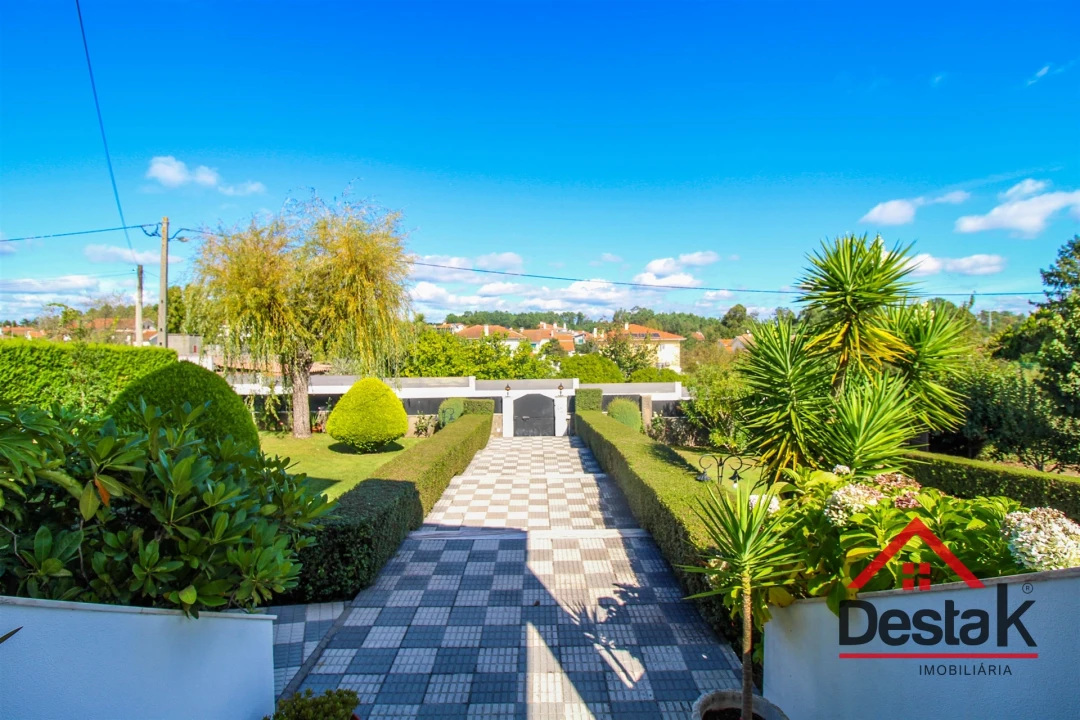 Moradia T4 para Venda em Rio de Loba Foto 28