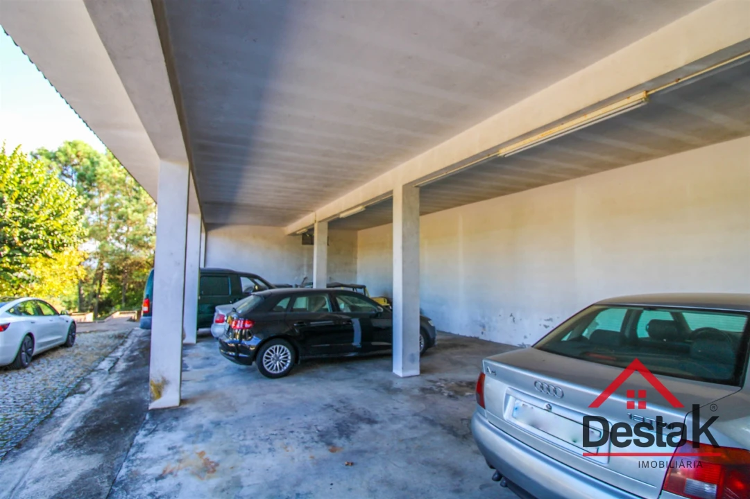 Moradia T4 para Venda em Rio de Loba Foto 29