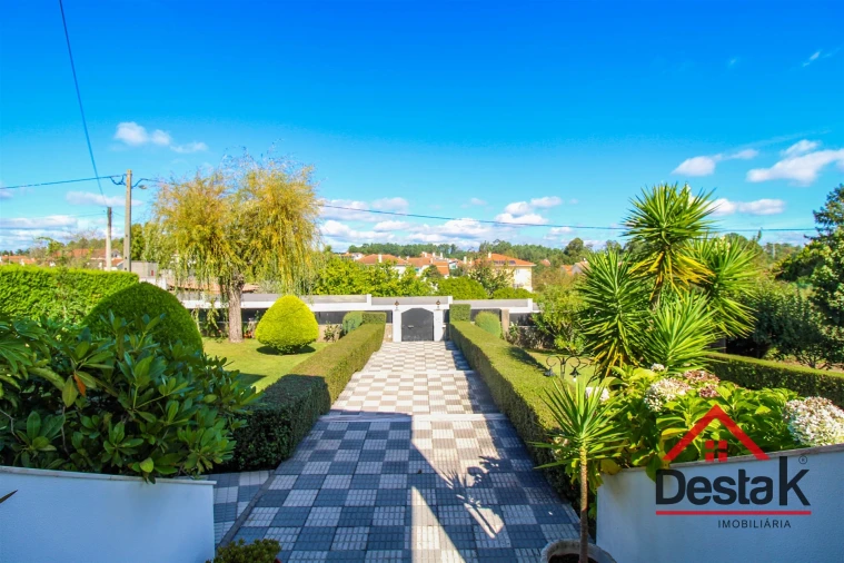 Moradia T4 para Venda em Rio de Loba Foto 28