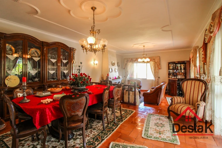 Moradia T4 para Venda em Rio de Loba Foto 2