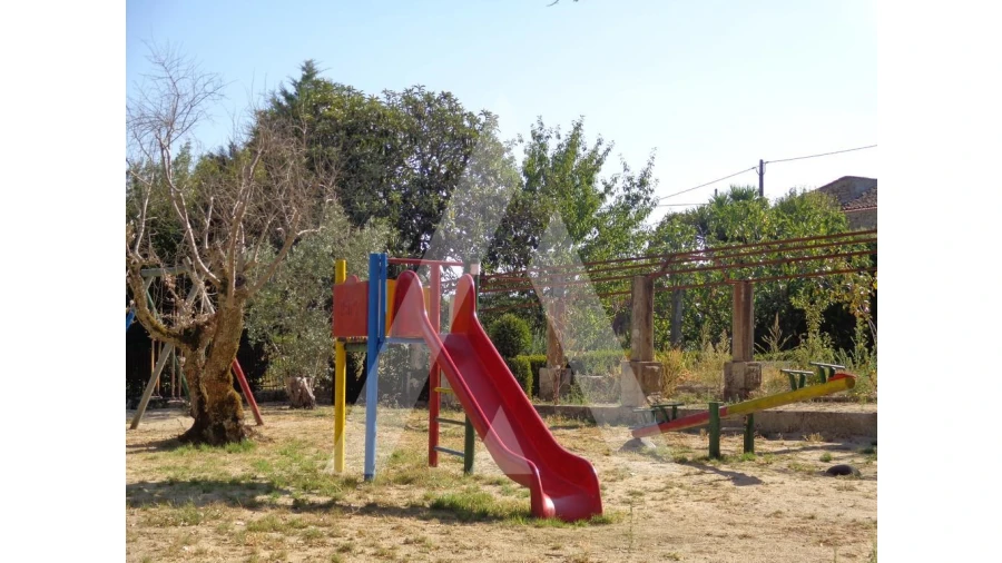 Negócio para Venda em Abrunhosa-A-Velha Foto 42