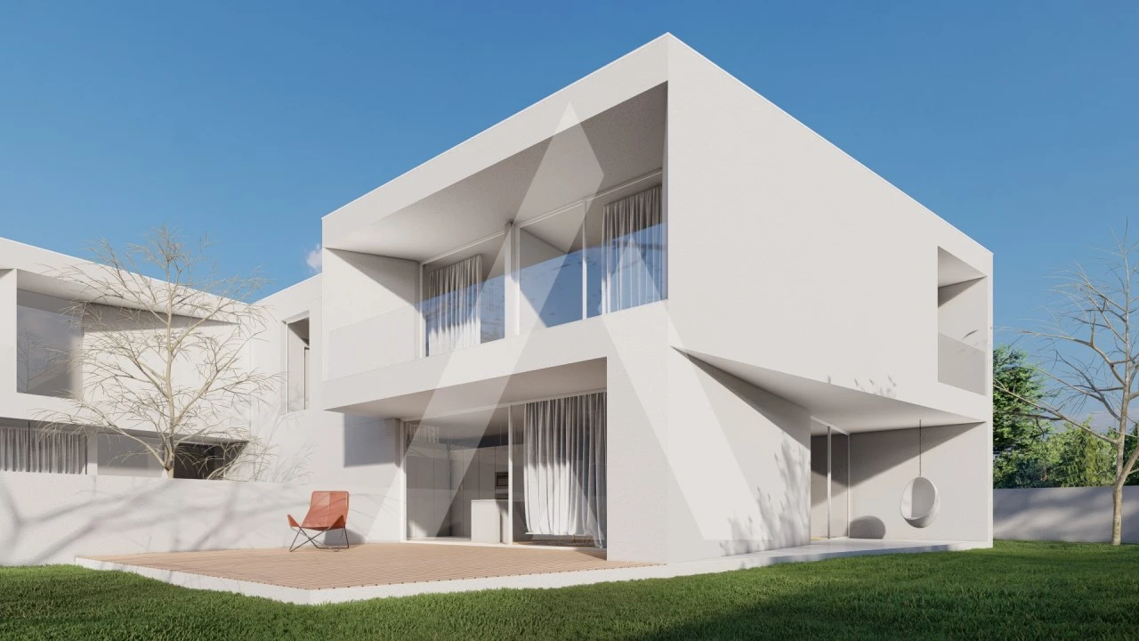 Moradia T4 para Venda em Orgens Foto 1