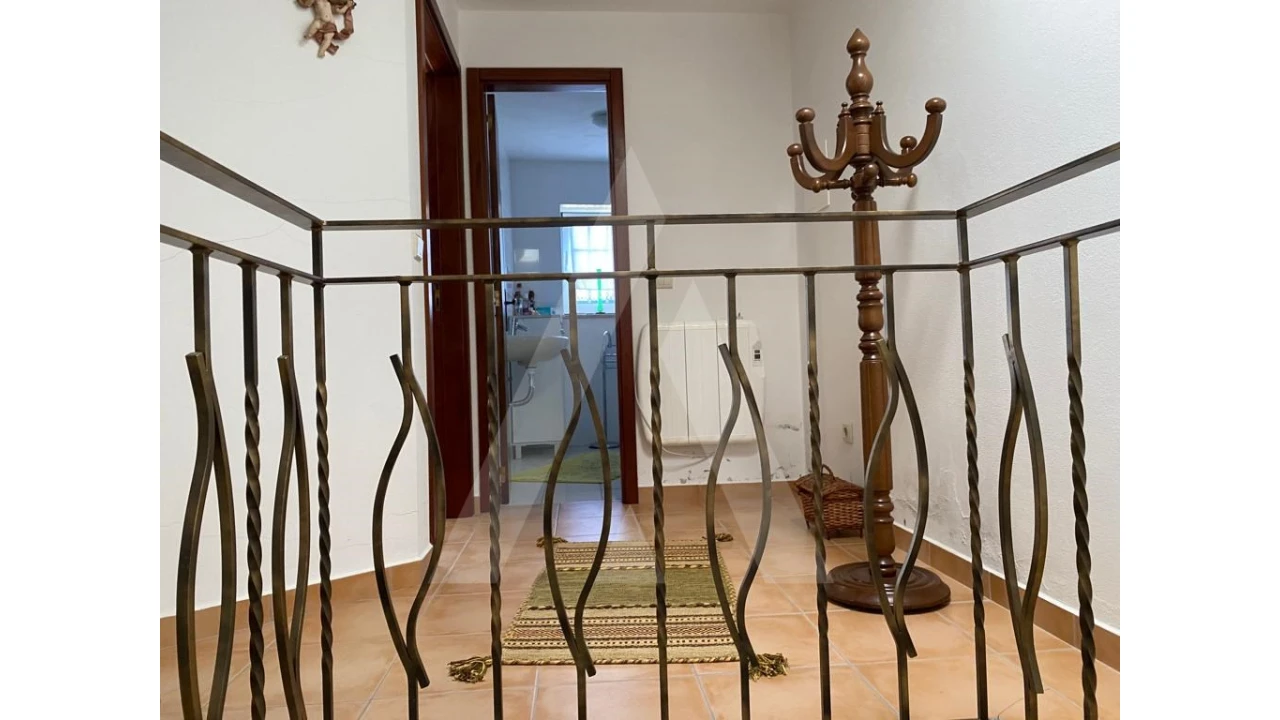 Moradia T1 para Venda em Avelal Foto 14