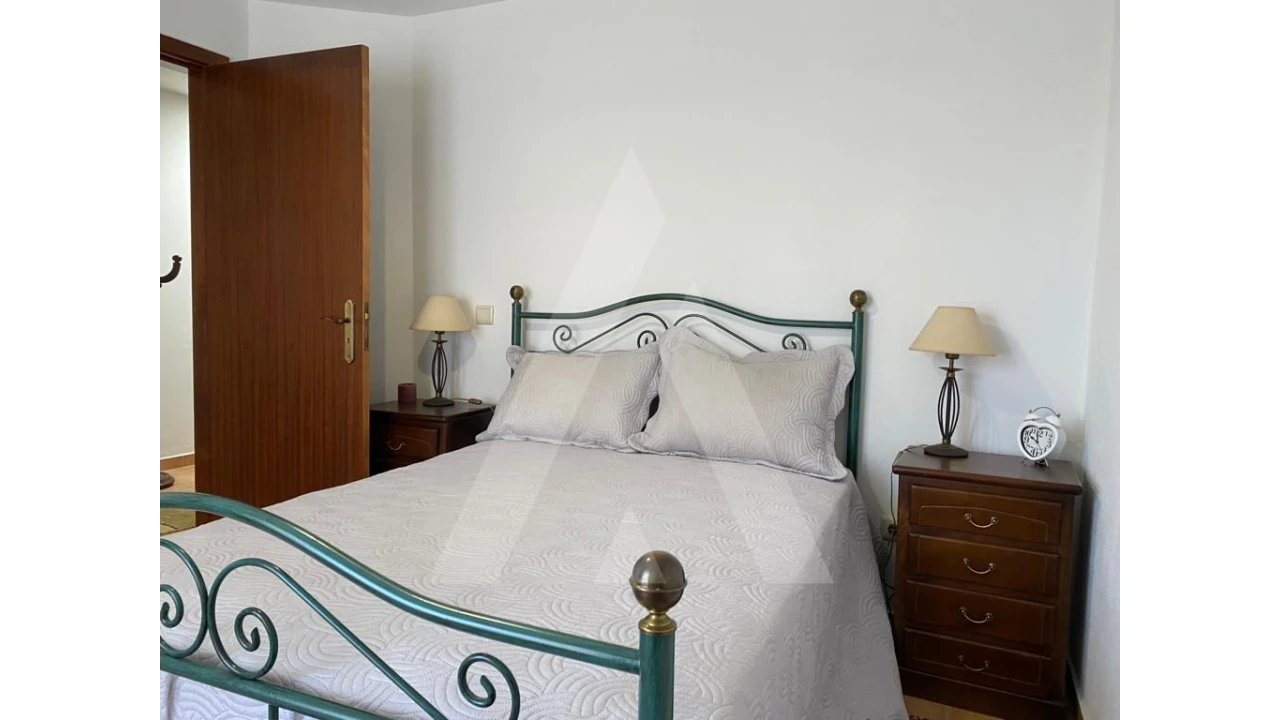 Moradia T1 para Venda em Avelal Foto 9