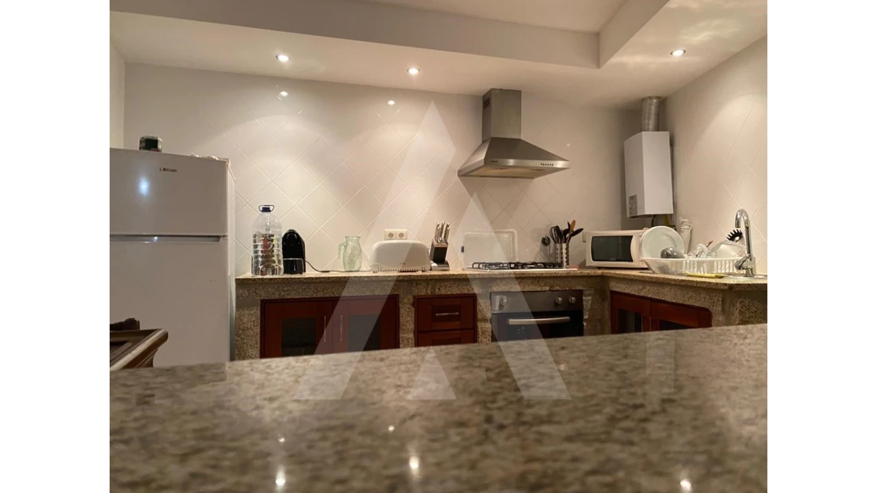 Moradia T1 para Venda em Avelal Foto 6