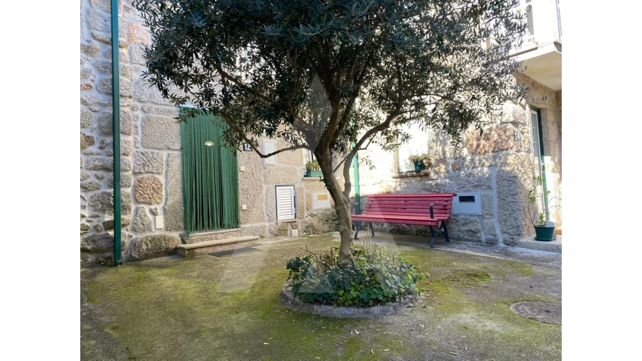 Moradia T1 para Venda em Avelal Foto 3