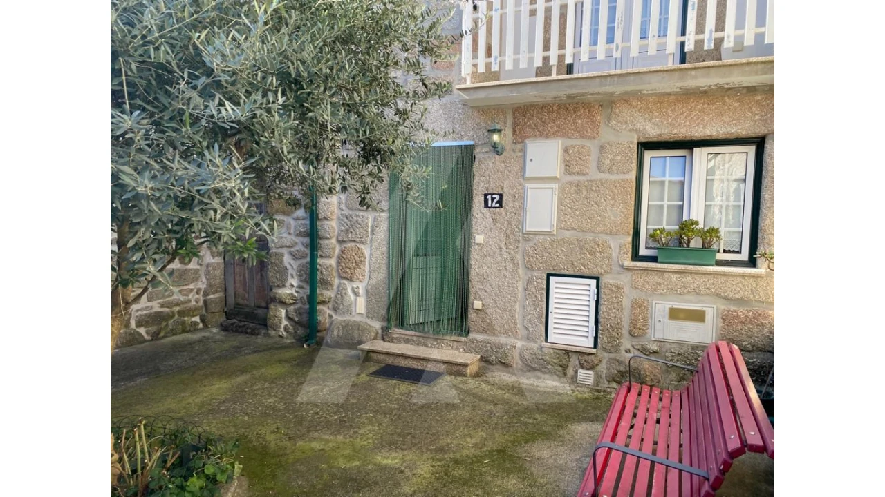 Moradia T1 para Venda em Avelal Foto 30