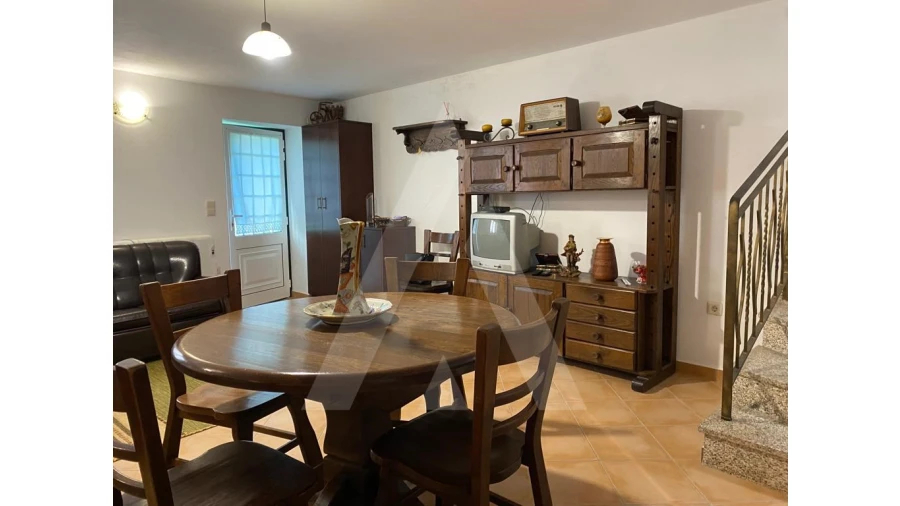 Moradia T1 para Venda em Avelal Foto 28