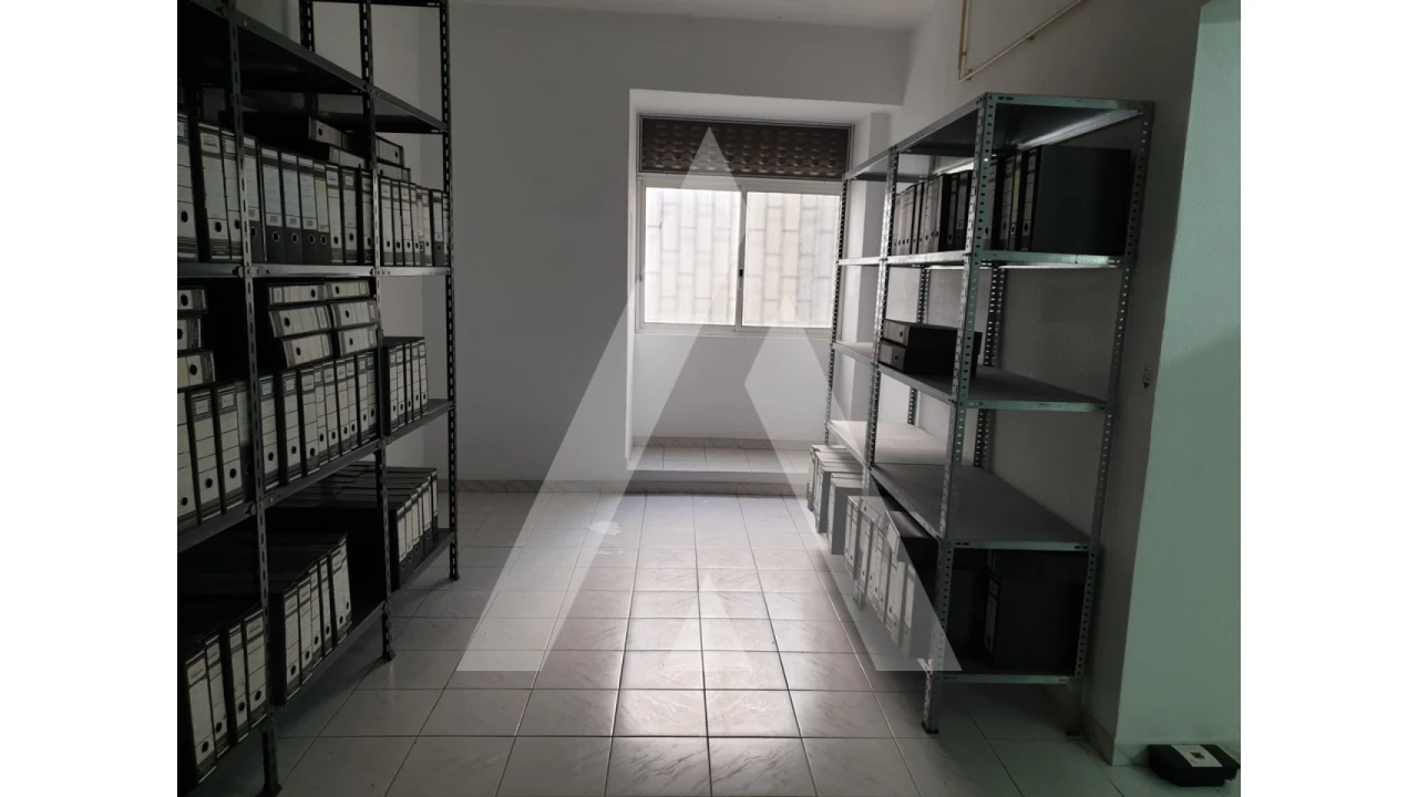 Loja para Venda em Arroios Foto 2