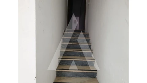 Loja para Venda em Arroios