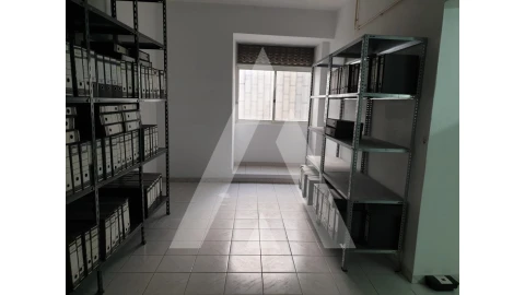 Loja para Venda em Arroios