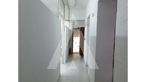 Loja para Venda em Arroios
