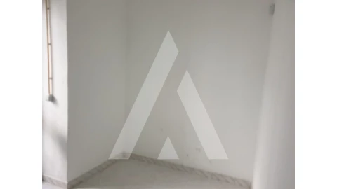 Loja para Venda em Arroios