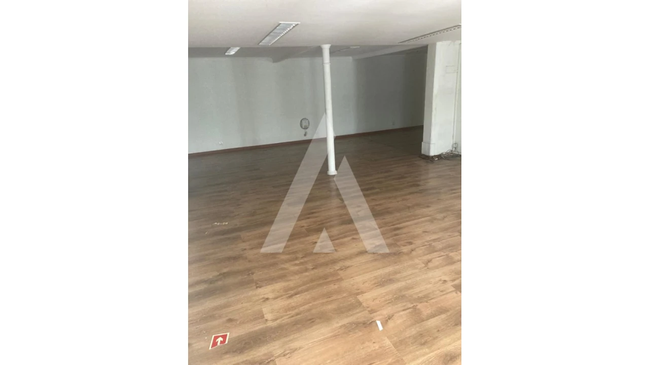 Escritório para Venda em Santa Maria Maior Foto 5