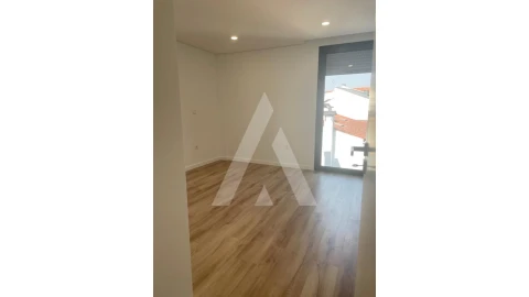 Apartamento T4 para Venda em Viseu