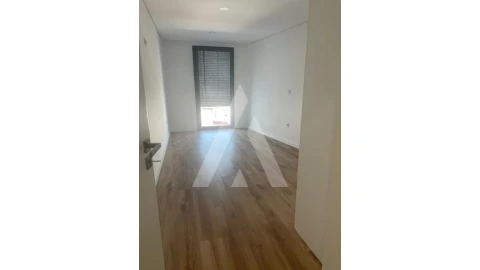 Apartamento T4 para Venda em Viseu