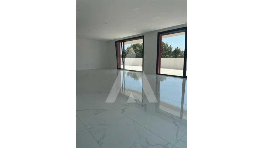 Apartamento T4 para Venda em Viseu Foto 7