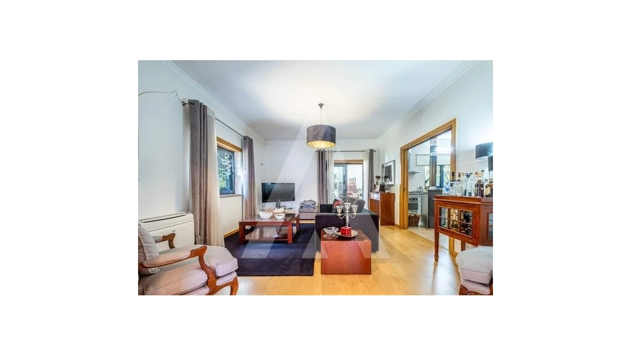 Moradia T3 para Venda em Fragosela Foto 11