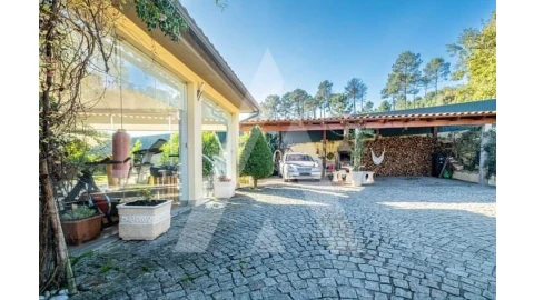 Moradia T3 para Venda em Fragosela