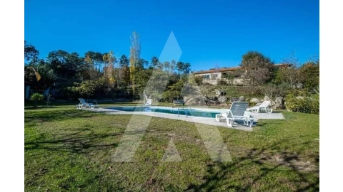 Moradia T3 para Venda em Fragosela