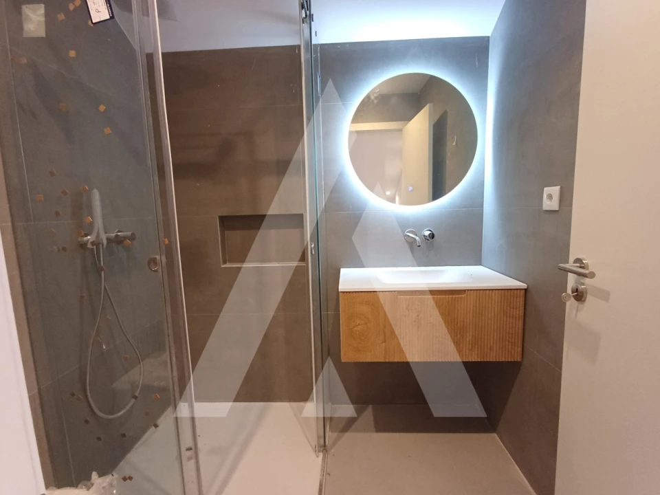Apartamento T2 para Venda em Repeses e São Salvador Foto 19