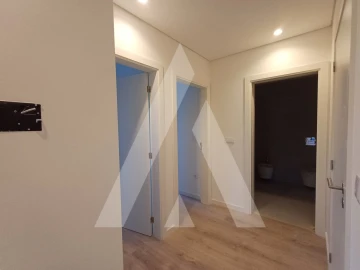 Apartamento T2 para Venda em Repeses e São Salvador