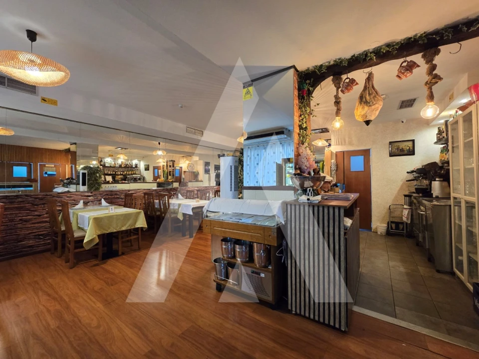 Negócio para Cedência de Quotas em Santa Maria da Feira, Travanca, Sanfins e Espargo Foto 1