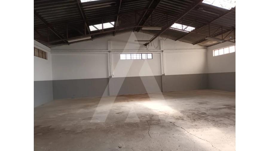 Armazém para Venda em Palhaça Foto 4