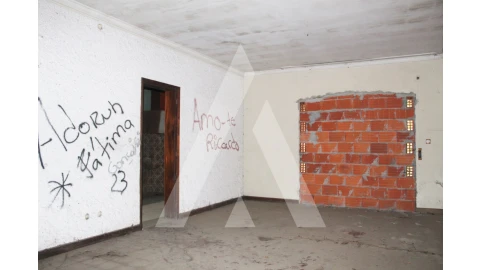 Moradia T4 para Venda em Albergaria-A-Velha e Valmaior
