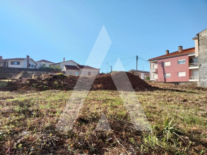 Moradia T4 para Venda em Albergaria-A-Velha e Valmaior Foto 6