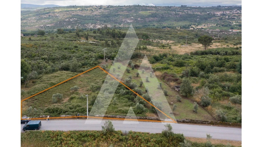 Terreno para Venda em Lagares Foto 2