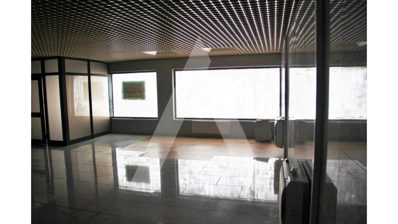 Loja para Venda em Freixo de Espada a Cinta e Mazouco Foto 5