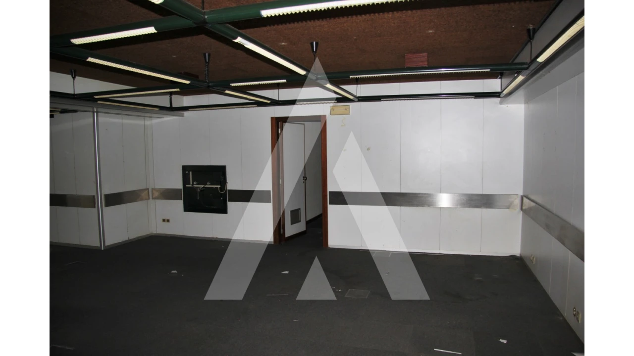 Loja para Venda em Freixo de Espada a Cinta e Mazouco Foto 24