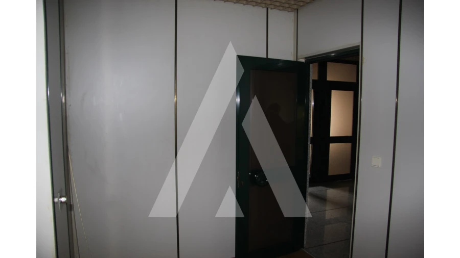 Loja para Venda em Freixo de Espada a Cinta e Mazouco Foto 11