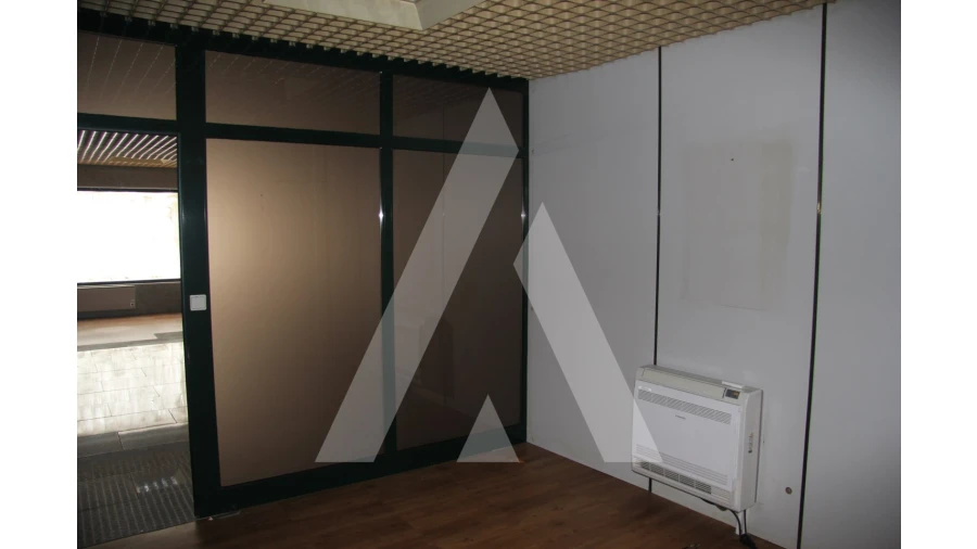 Loja para Venda em Freixo de Espada a Cinta e Mazouco Foto 13