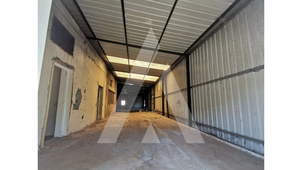 Armazém para Venda em Préstimo e Macieira de Alcoba Foto 2