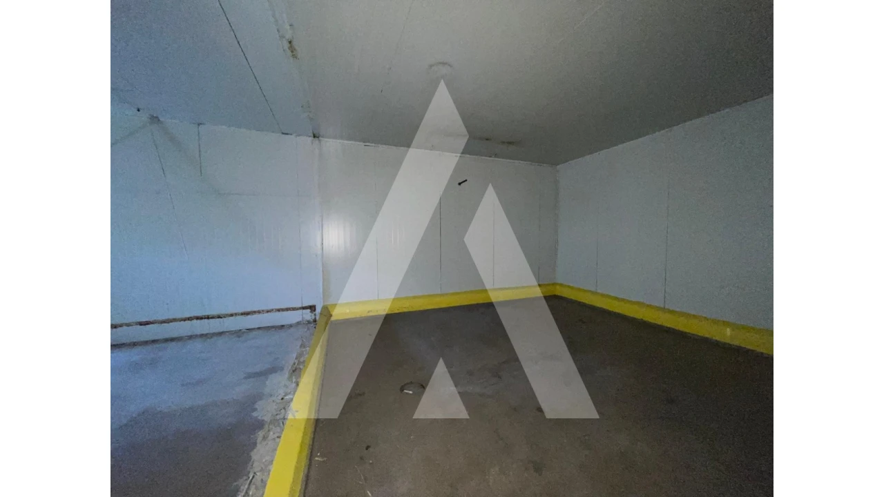 Armazém para Venda em Préstimo e Macieira de Alcoba Foto 6