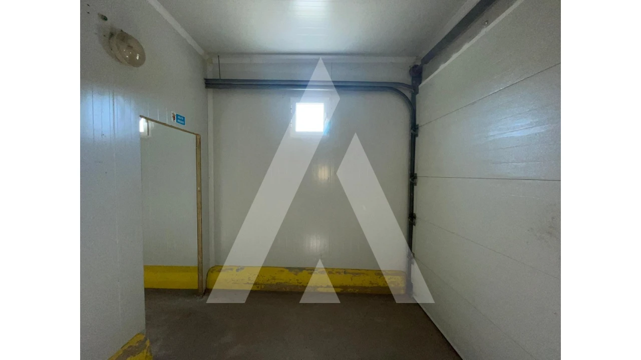 Armazém para Venda em Préstimo e Macieira de Alcoba Foto 17