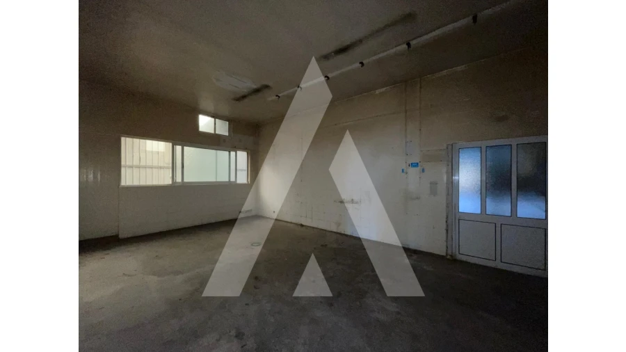 Armazém para Venda em Préstimo e Macieira de Alcoba Foto 8