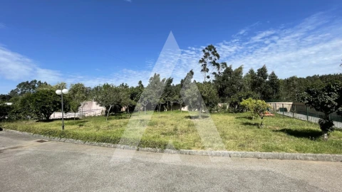 Moradia T4 para Venda em Albergaria-A-Velha e Valmaior