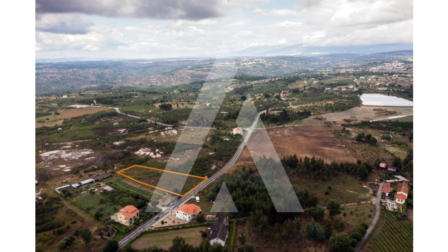 Terreno para Venda em Midões Foto 3