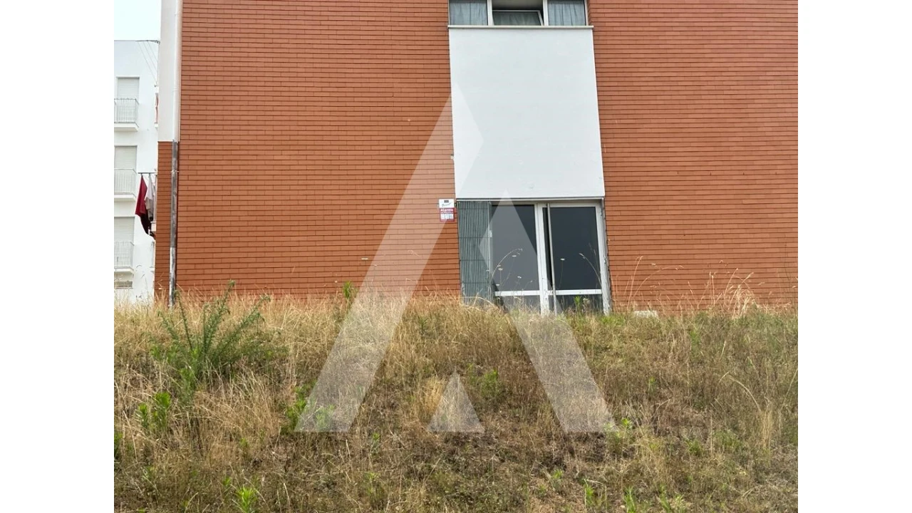 Loja para Venda em Recardães e Espinhel Foto 5