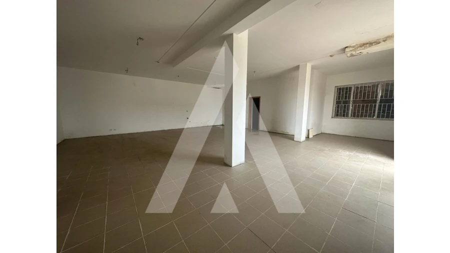 Loja para Venda em Recardães e Espinhel Foto 2