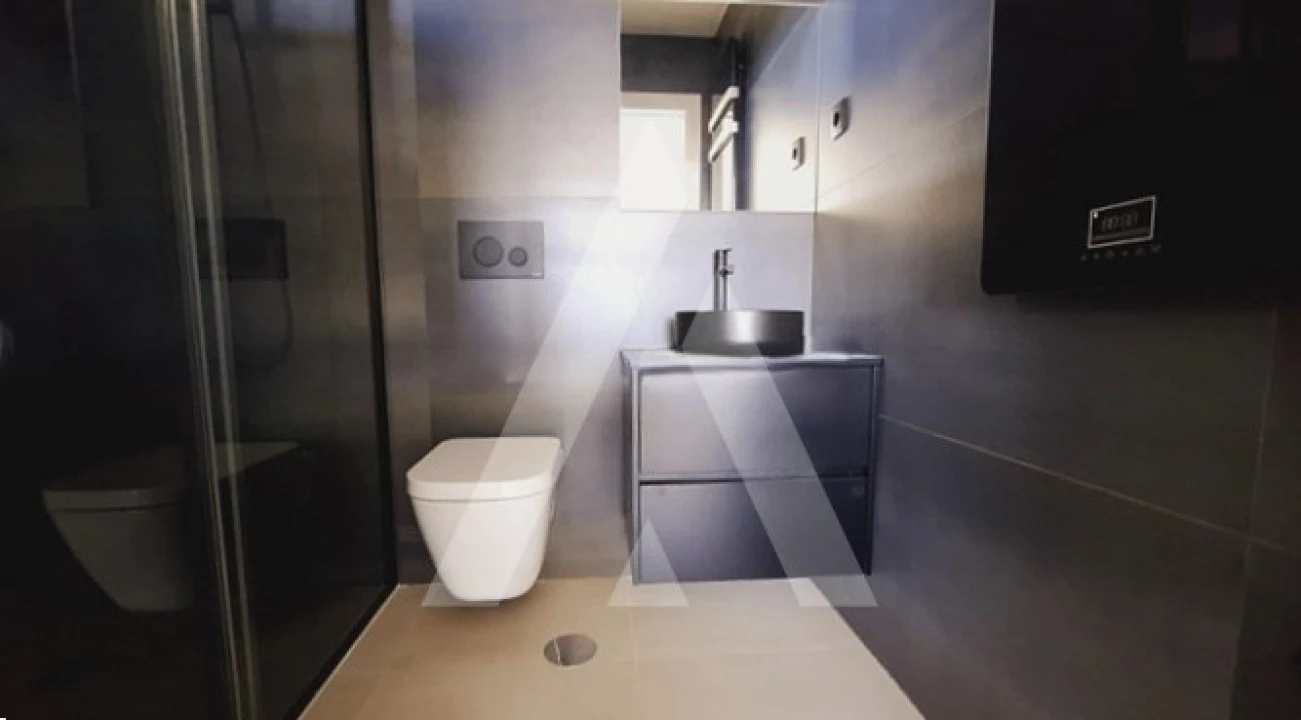 Apartamento T4 para Venda em Viseu Foto 6