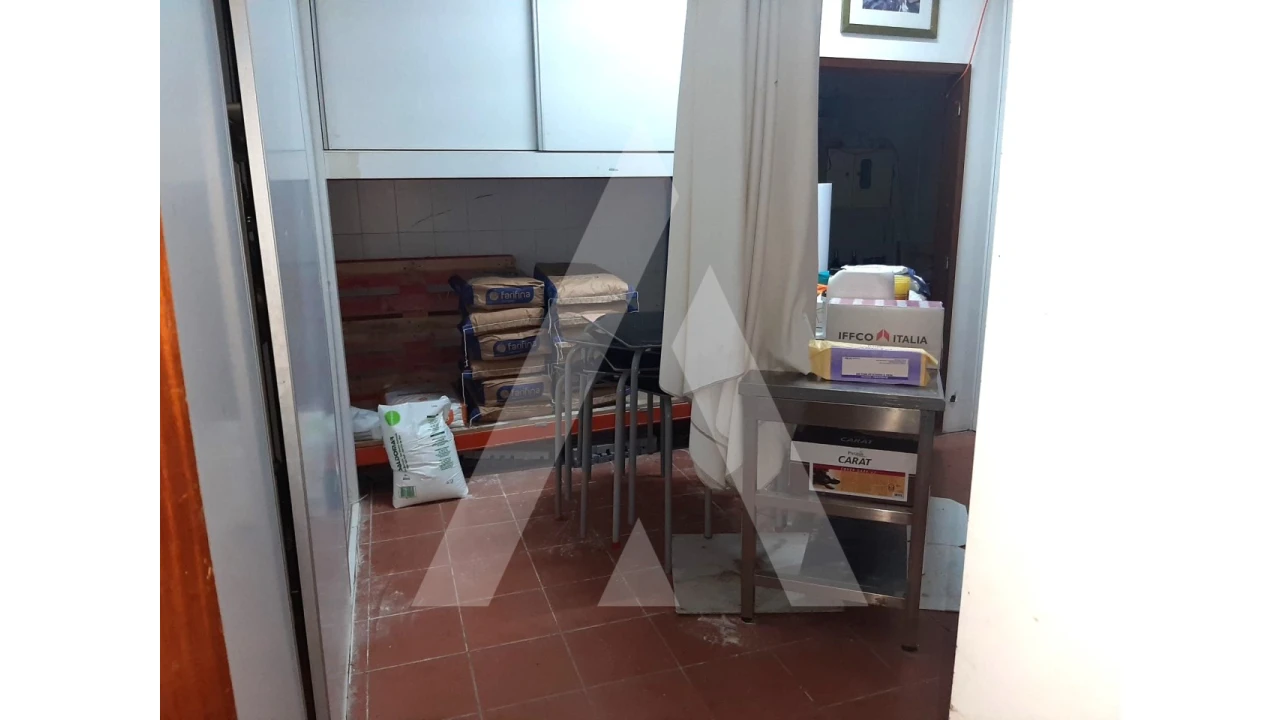 Negócio para Venda em Abraveses Foto 18