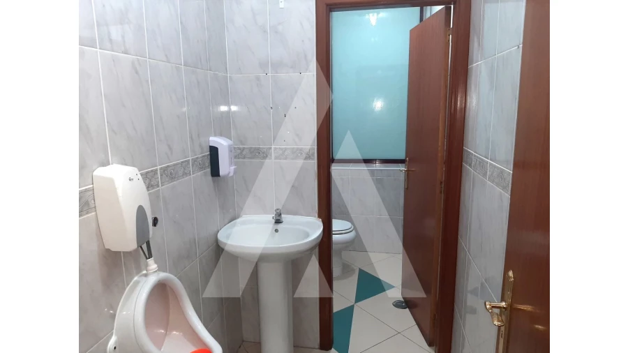 Negócio para Venda em Abraveses Foto 11